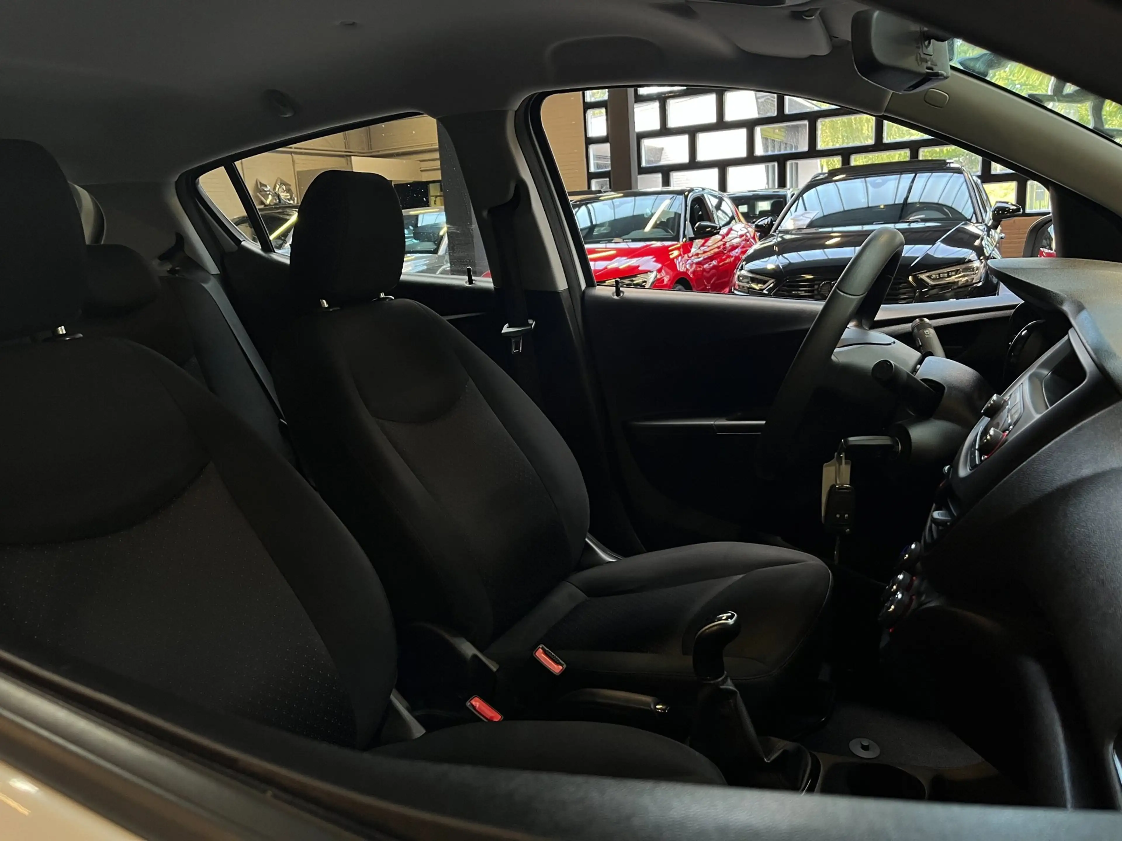 Opel Karl 1.0 ecoFLEX Edition — photo 13