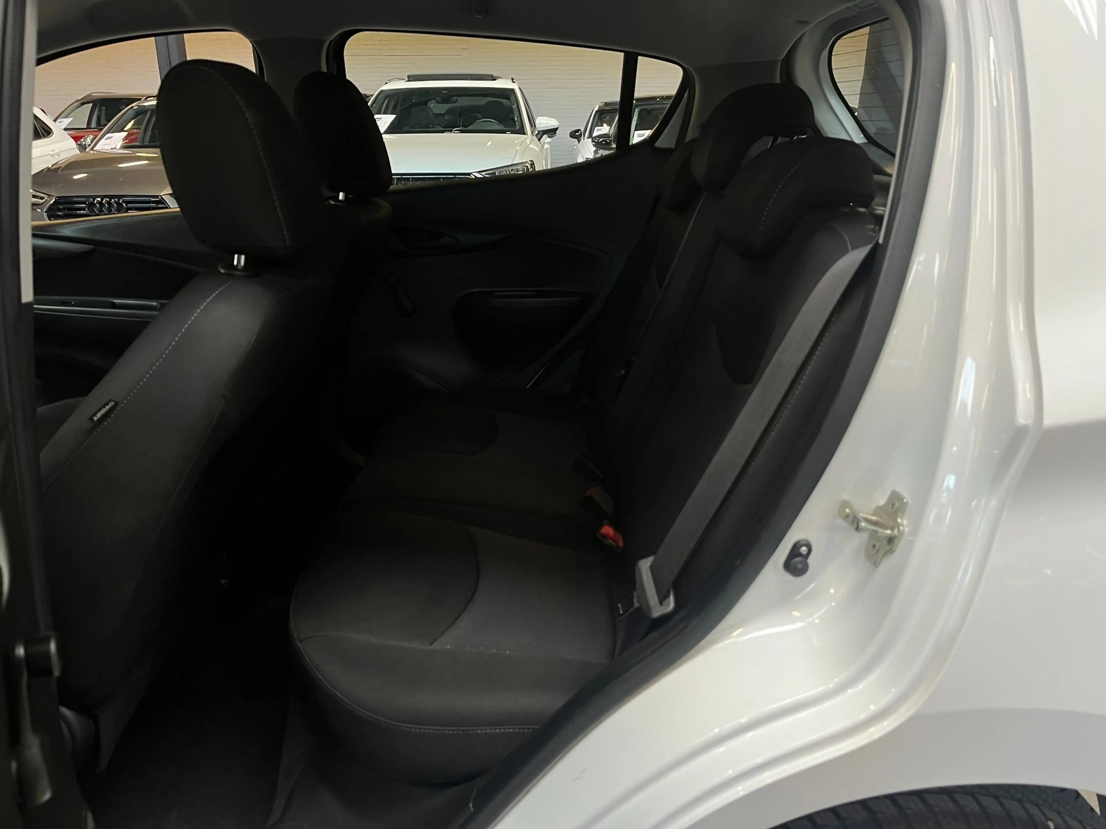 Opel Karl 1.0 ecoFLEX Edition — photo 10