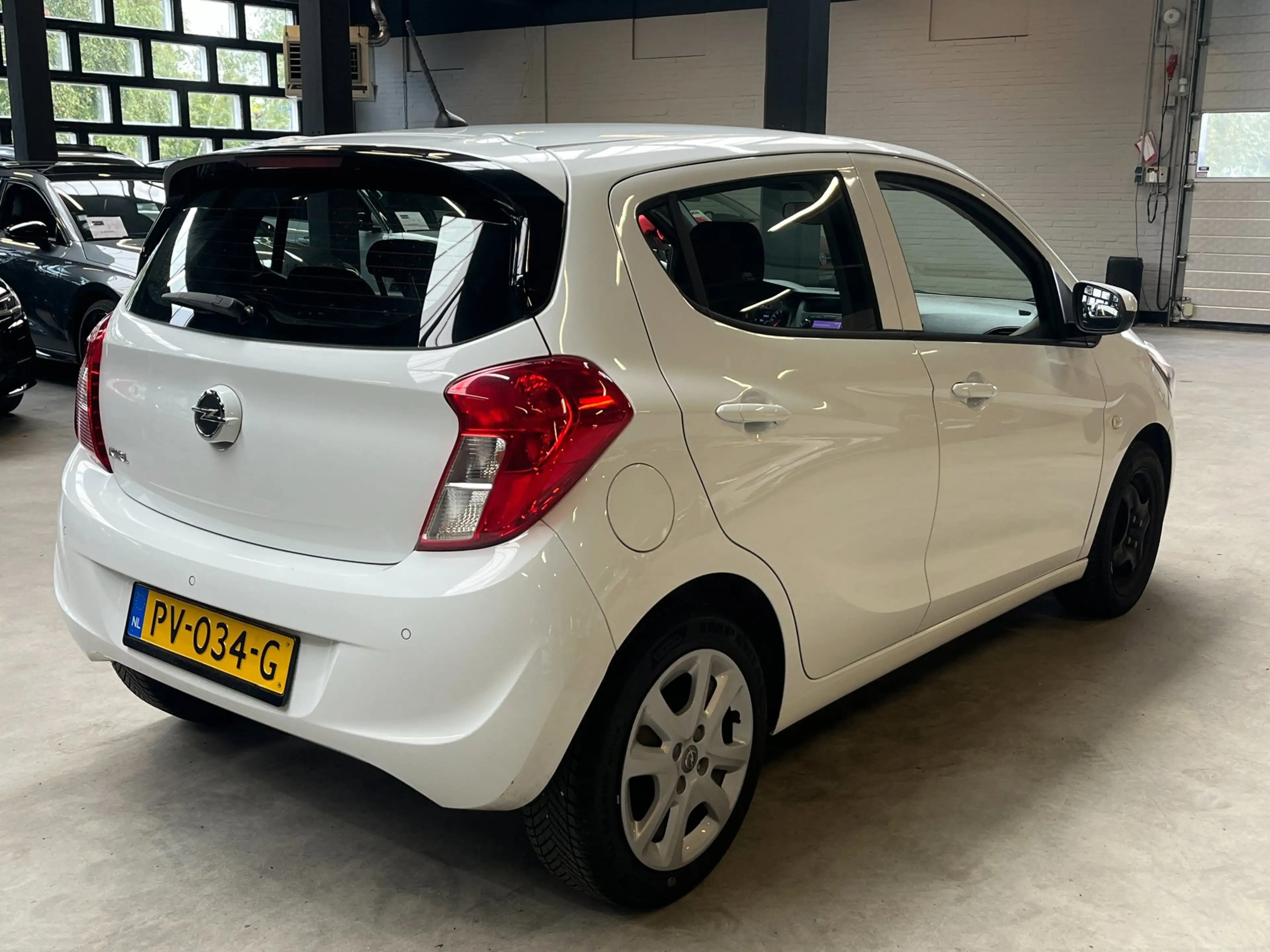 Opel Karl 1.0 ecoFLEX Edition — photo 5