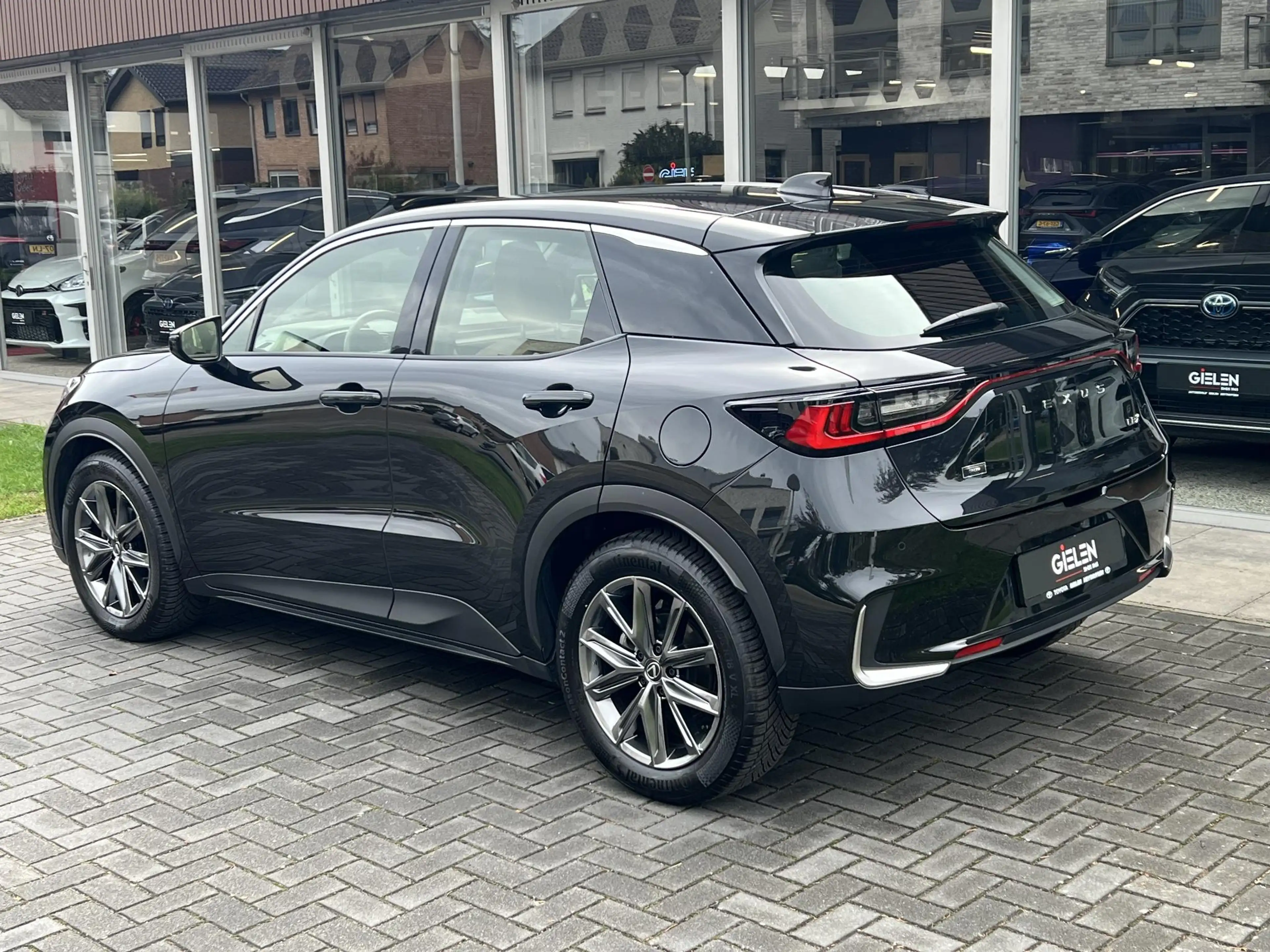 Lexus LBX 1.5 Hybrid Elegant | Leer, Dodehoekherkenning, Par — photo 7