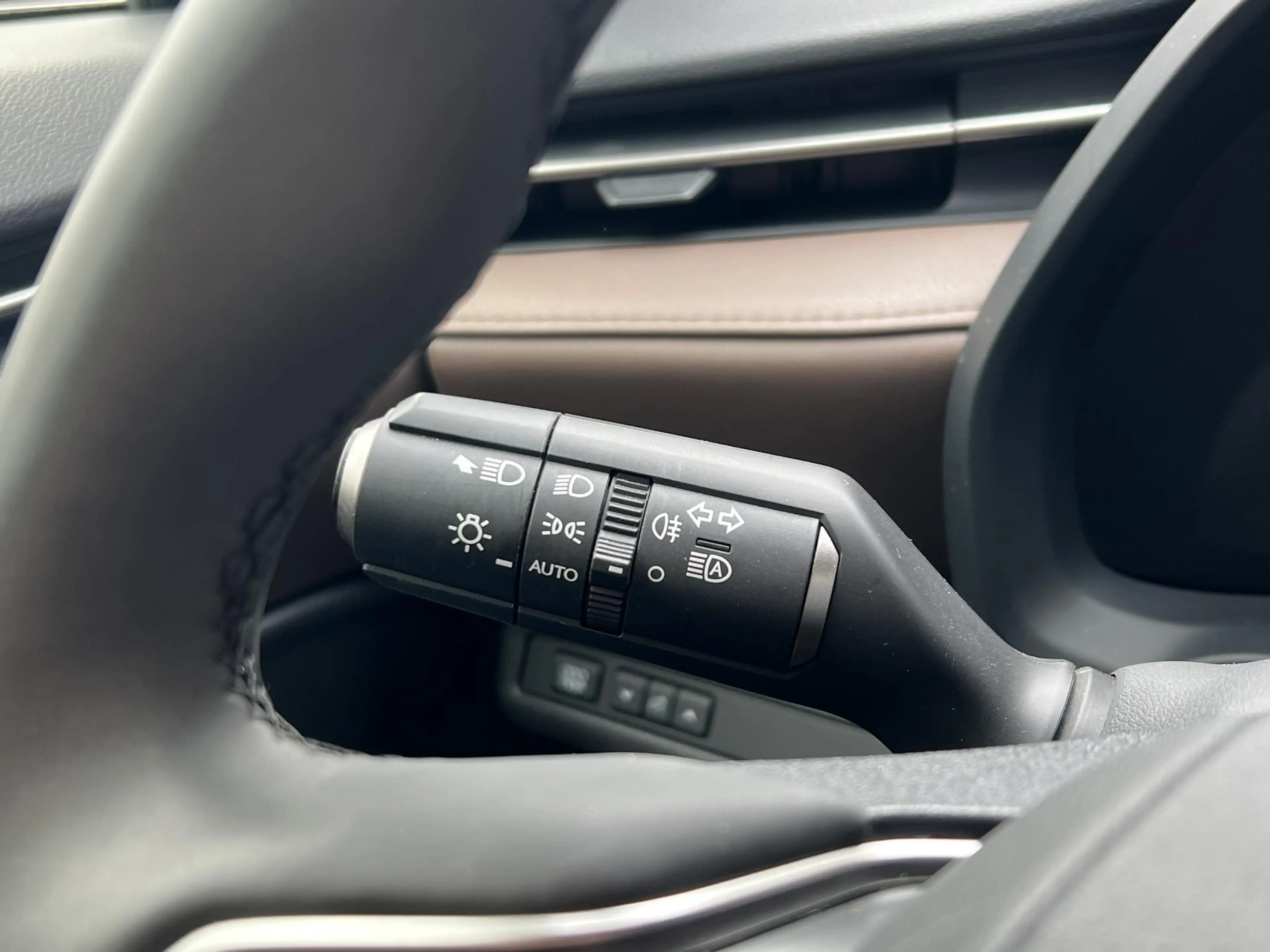 Lexus LBX 1.5 Hybrid Elegant | Leer, Dodehoekherkenning, Par — photo 23