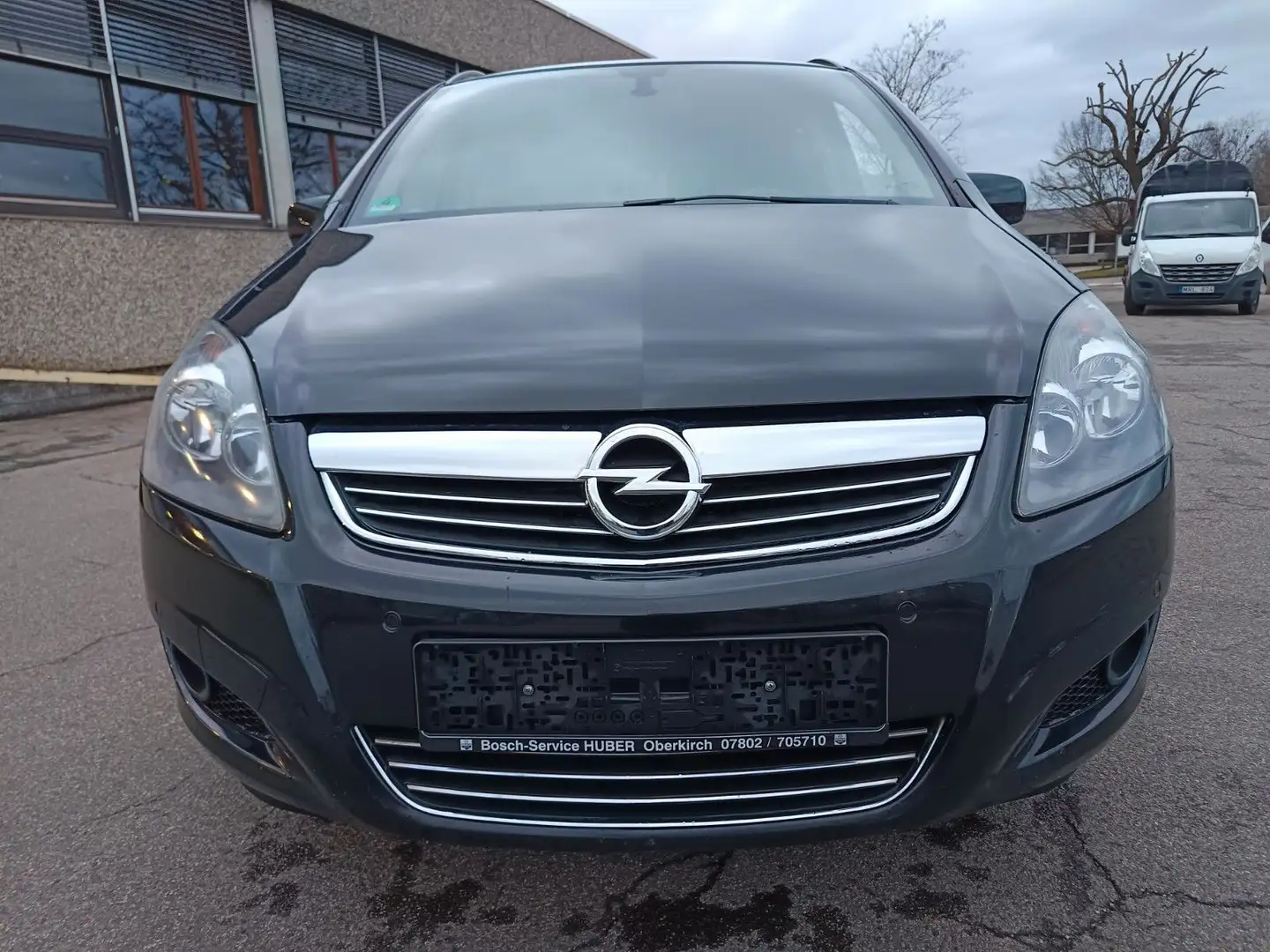 Opel Zafira B Family / 7-Sitzer / Navi Noir - 2