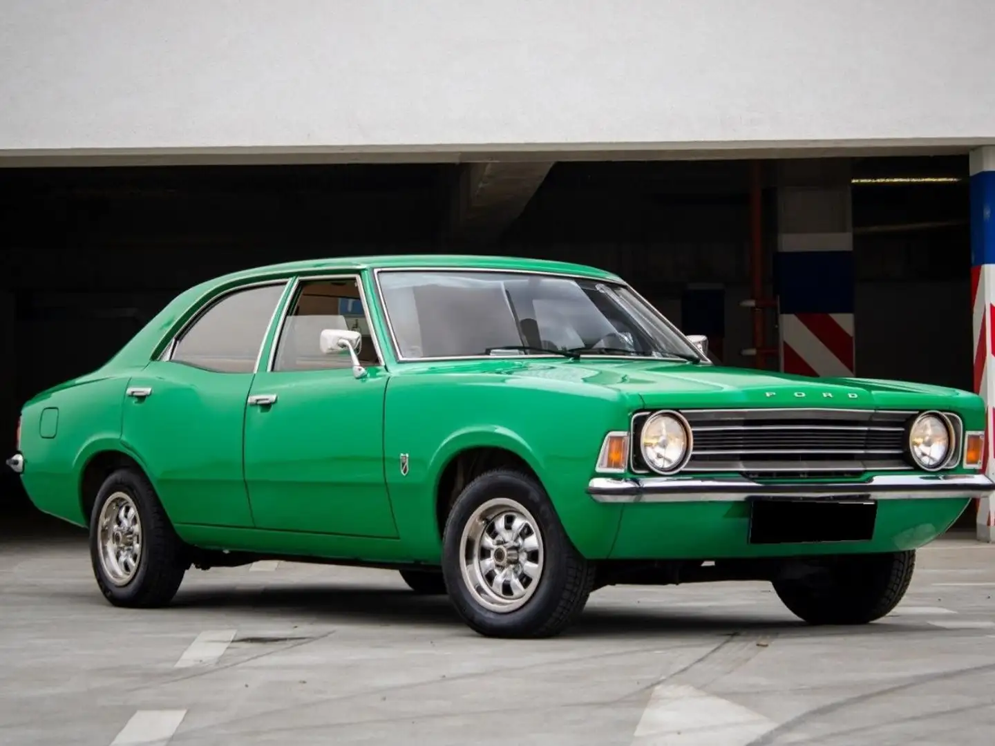 Ford Taunus Cortina MKIII 1600 GXL Vert - 1
