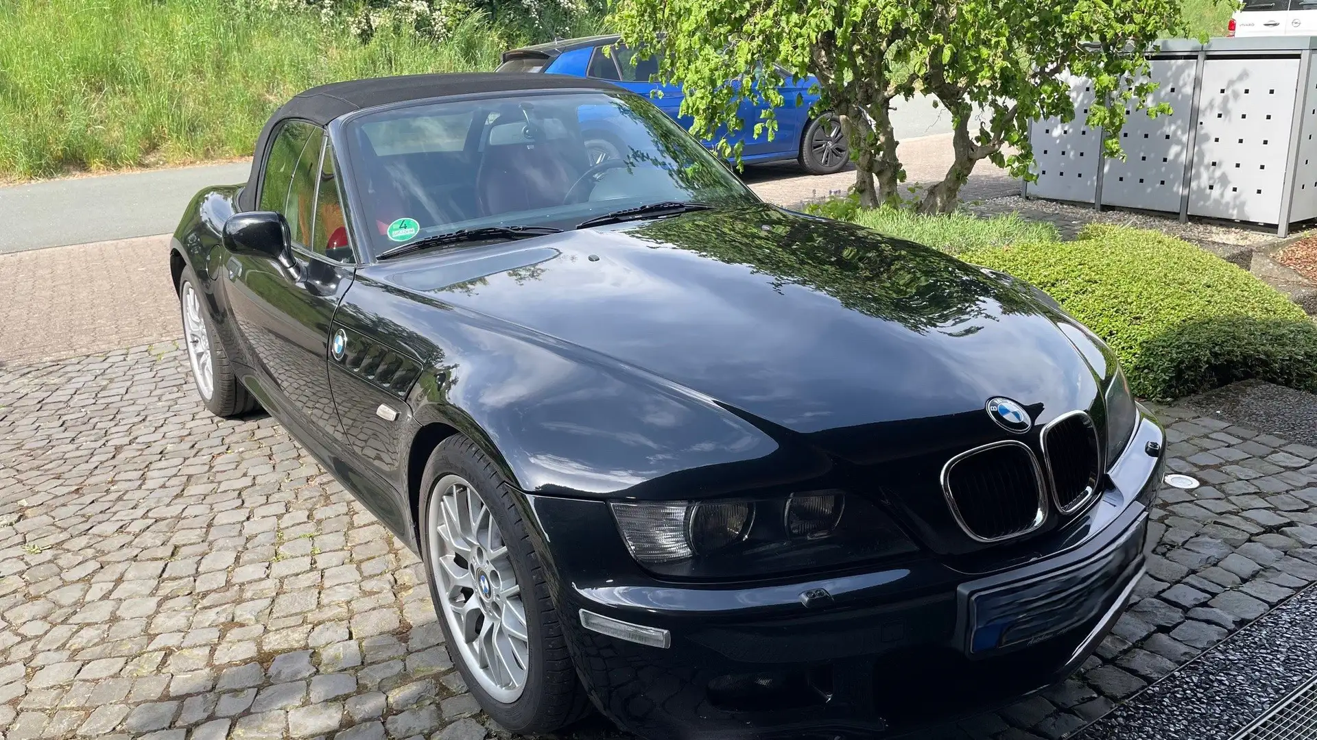 BMW Z3 Z3 roadster 2.2i Schwarz - 1