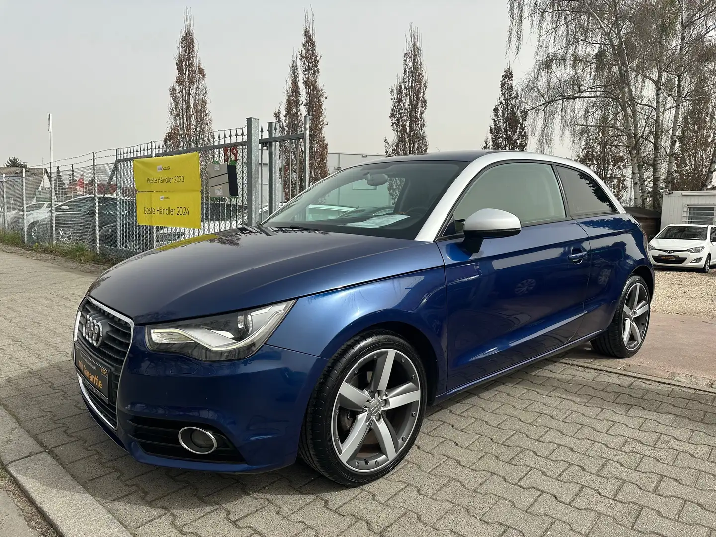 Audi A1 S line Sportpaket,KLIMA,72.TKM,17.ZOLL,Xenon,2xSHZ Blau - 1