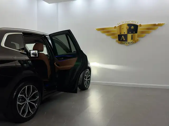BMW X3 view 22