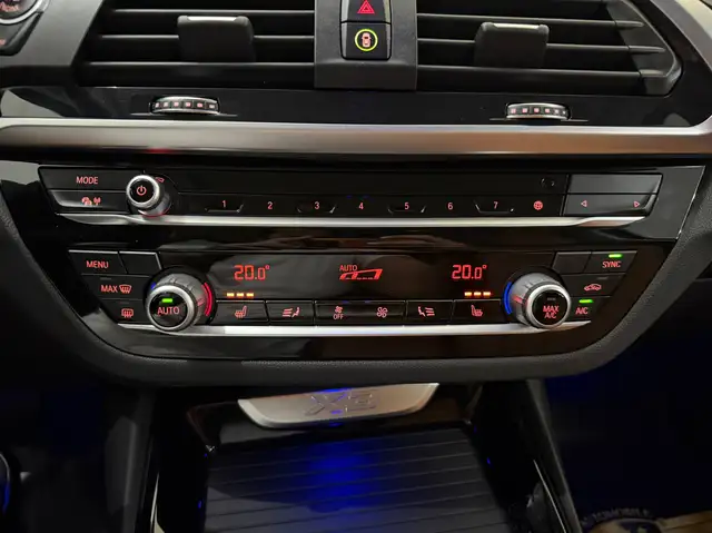 BMW X3 view 29