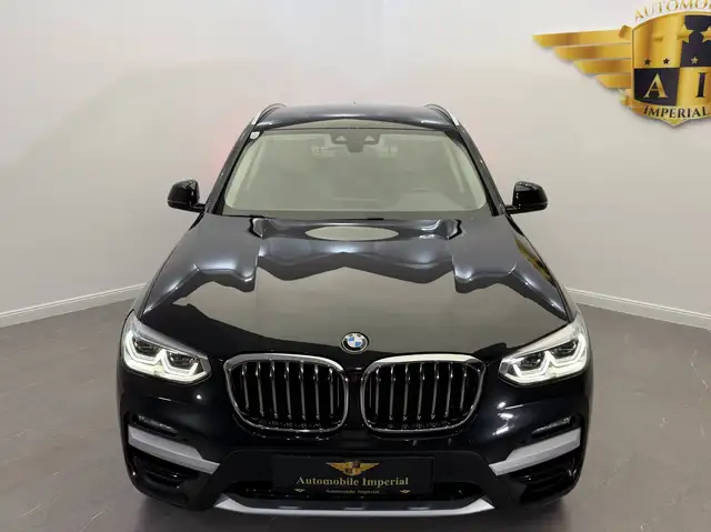 BMW X3 view 5