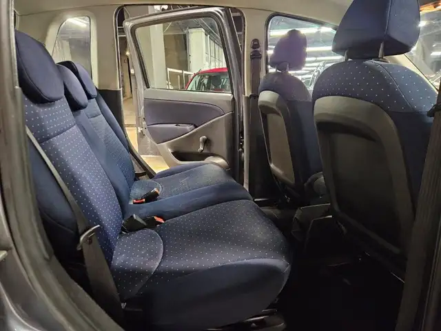 Fiat Idea view 11