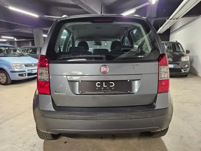 Fiat Idea view 3