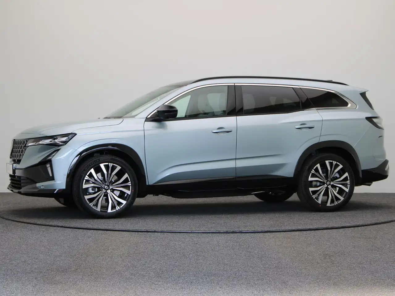 Renault Espace 2026 — фото 12