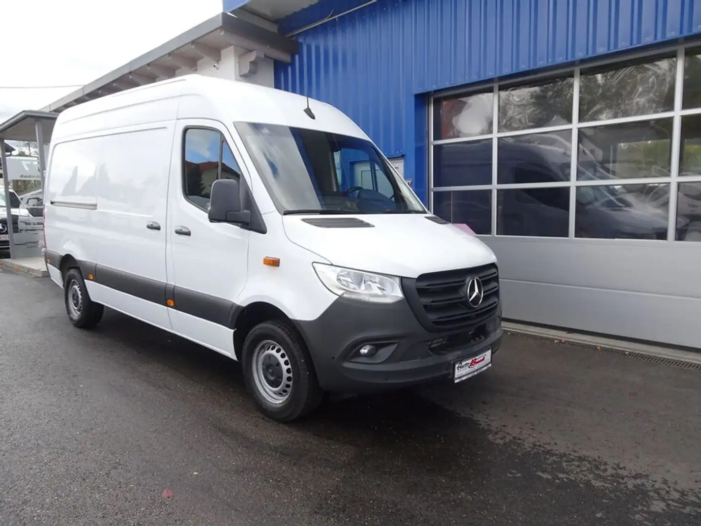 Mercedes-Benz Sprinter 317 CDI Kasten L2H2 / AHK 3500 KG Weiß - 1