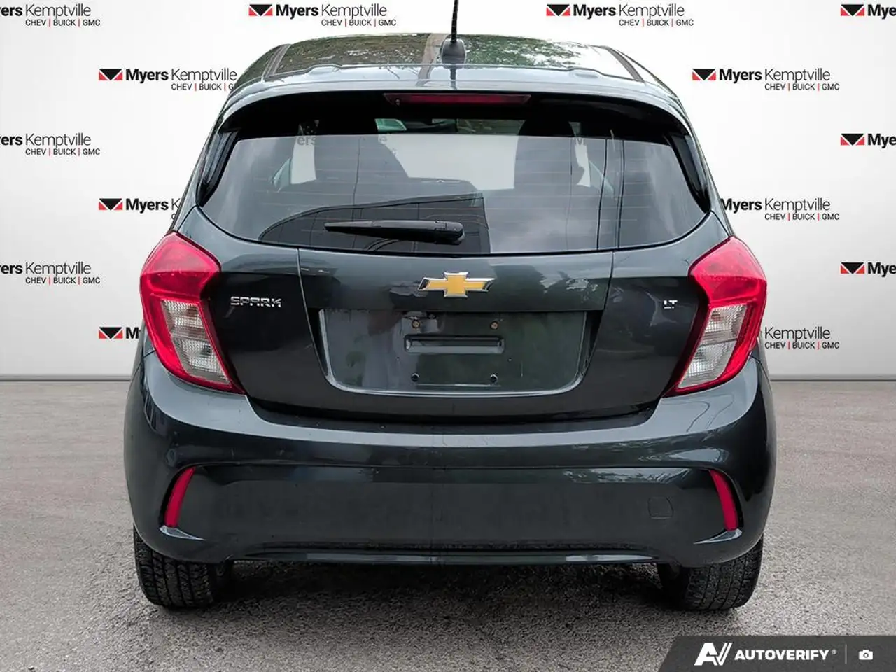Chevrolet Spark снимка Chevrolet Spark