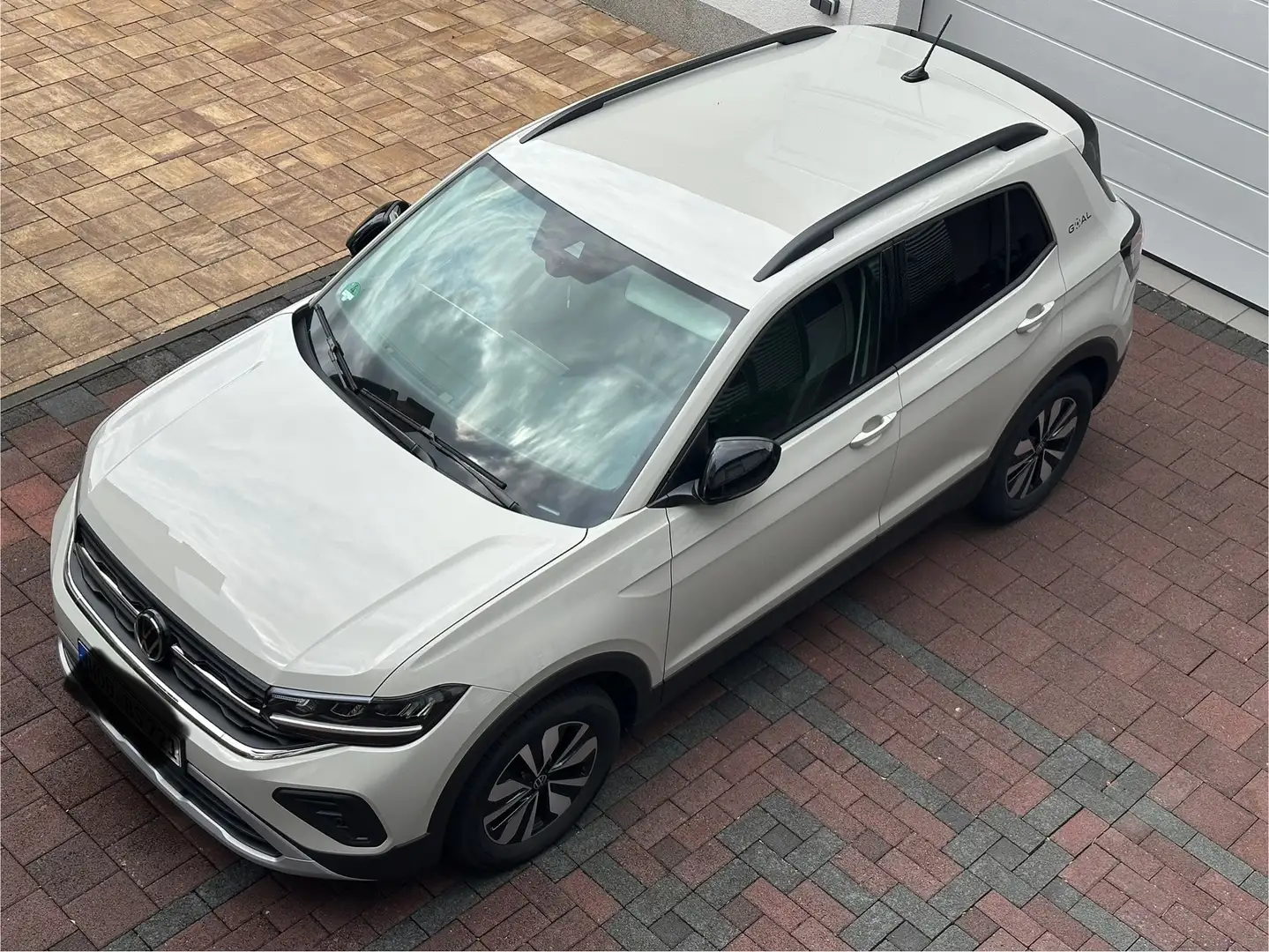 Volkswagen T-Cross 1.0 TSI OPF Goal LED Rückfahrkamera 6 Gang Beige - 2