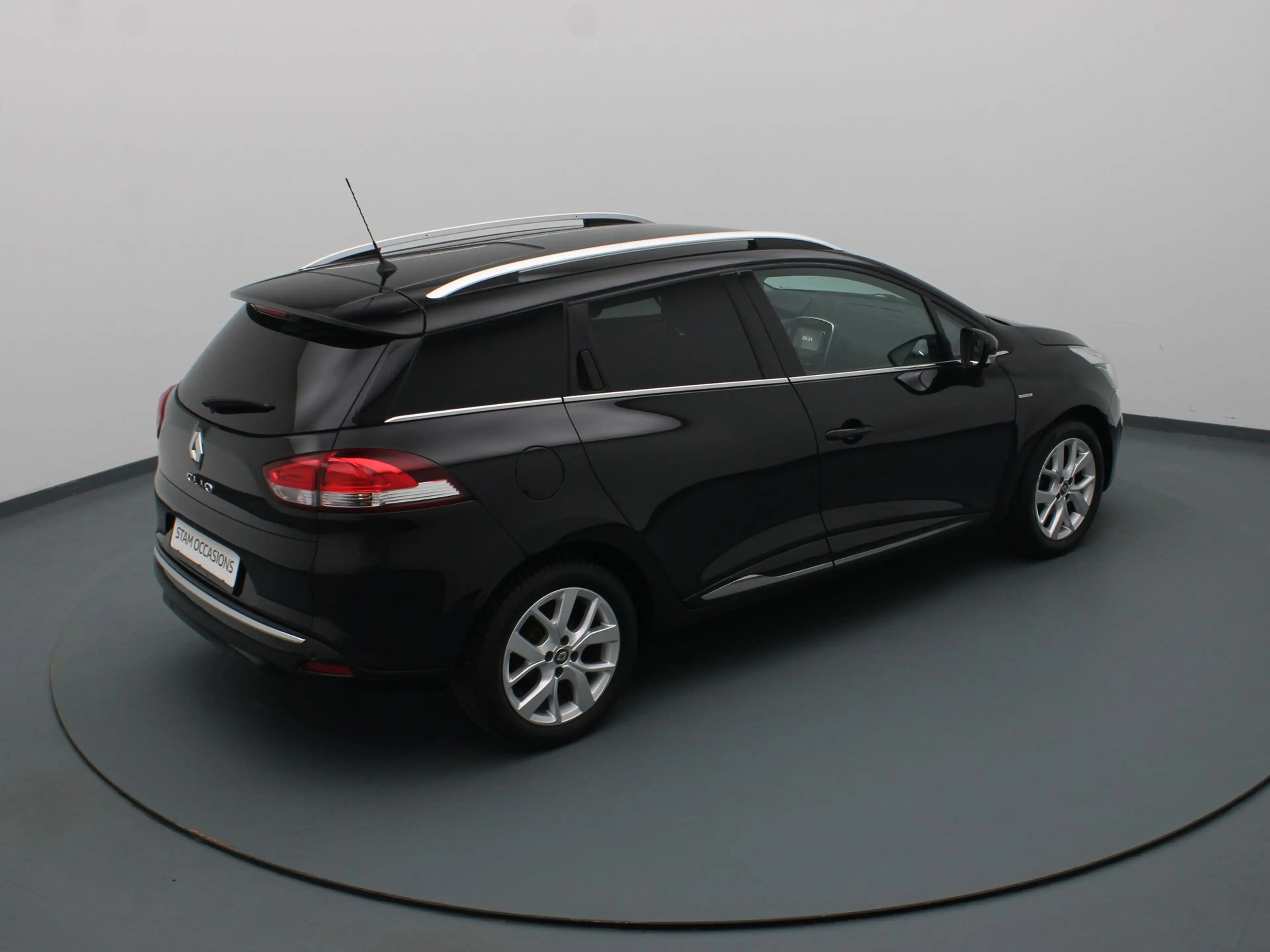 Renault Clio Estate 0.9 TCe Limited — photo 9