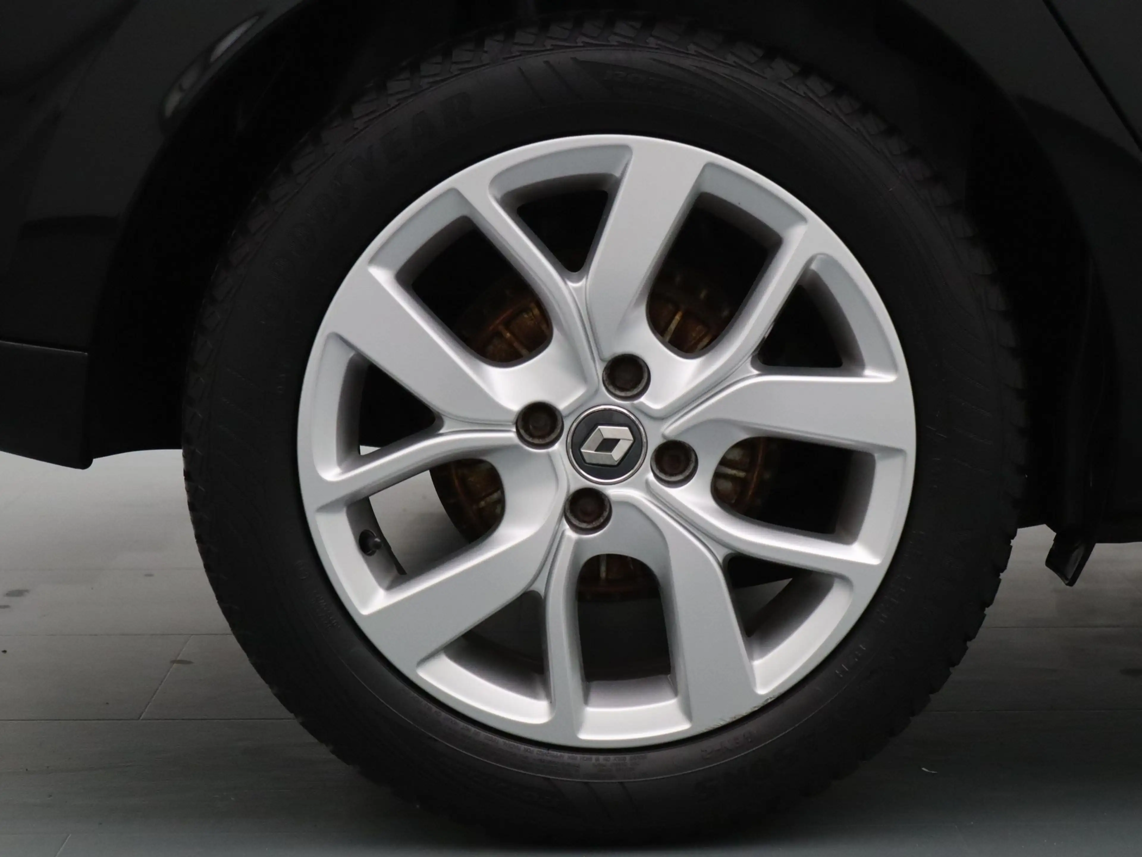 Renault Clio Estate 0.9 TCe Limited — photo 30