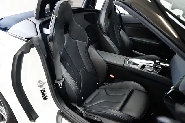 BMW Z4 sDrive20i M Sport - RFK - HIFI - Neuwertig Ansicht 15