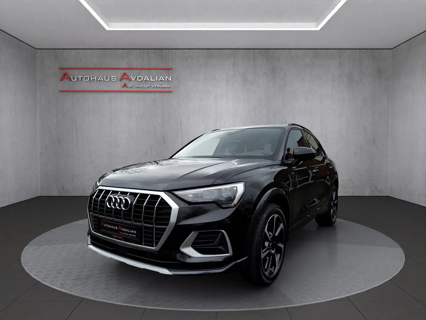 Audi Q3 45 TFSI qu. advanced VIRTUAL|AHK|ACC|MMI+|19" Noir - 1