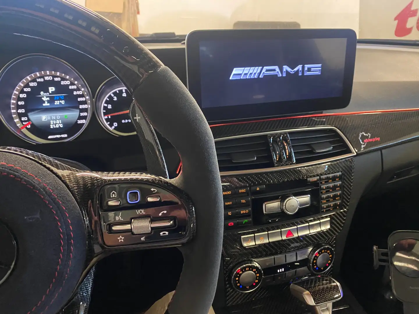 Mercedes-Benz C 63 AMG C 63 AMG Coupe AMG SPEEDSHIFT MCT crna - 2