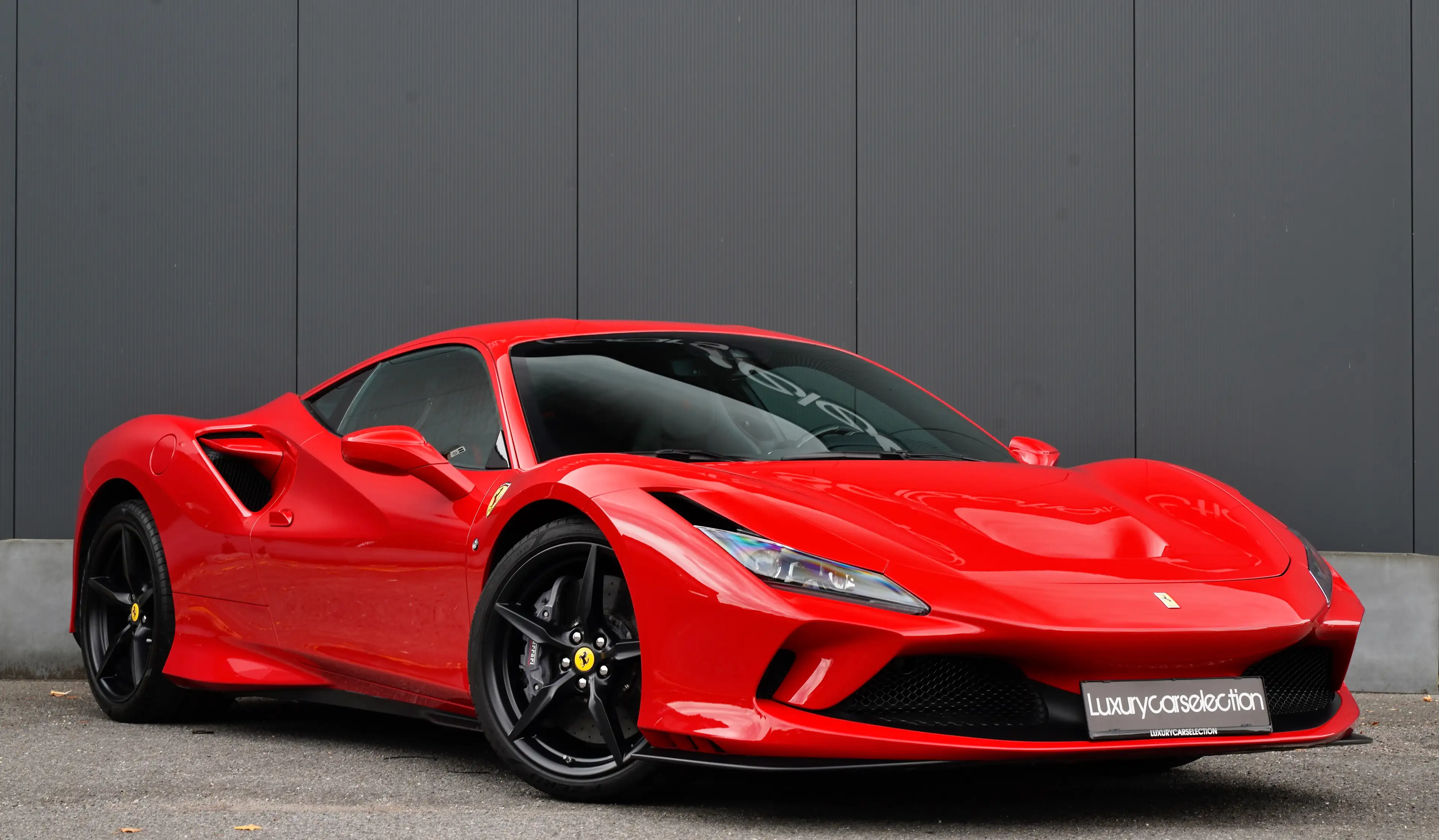 Ferrari F8 Tributo *LIFT/CERAMIC/CARBON/CAMERA/FULL* — photo 3