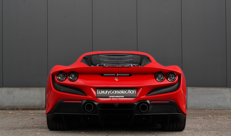 Ferrari F8 Tributo *LIFT/CERAMIC/CARBON/CAMERA/FULL* — photo 7