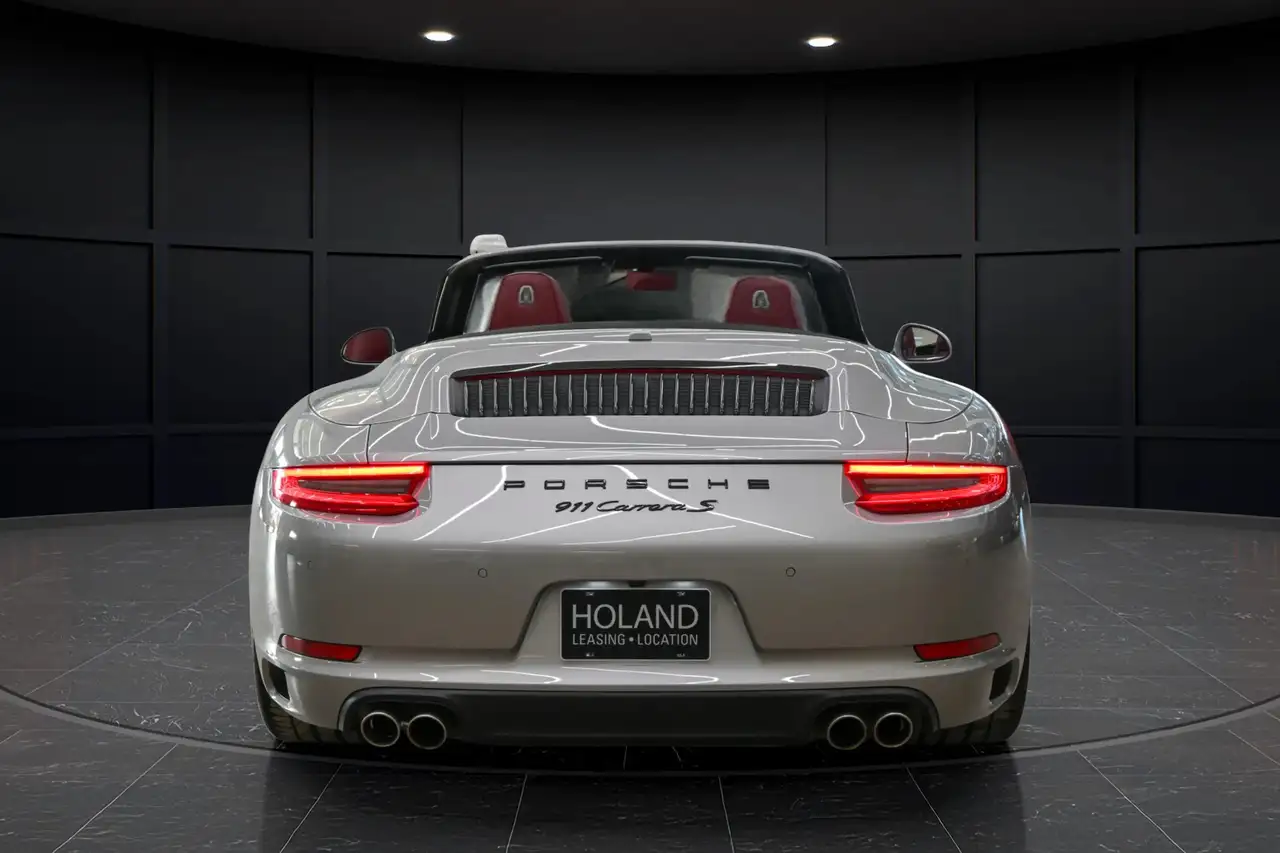 Porsche 911 снимка Porsche 911