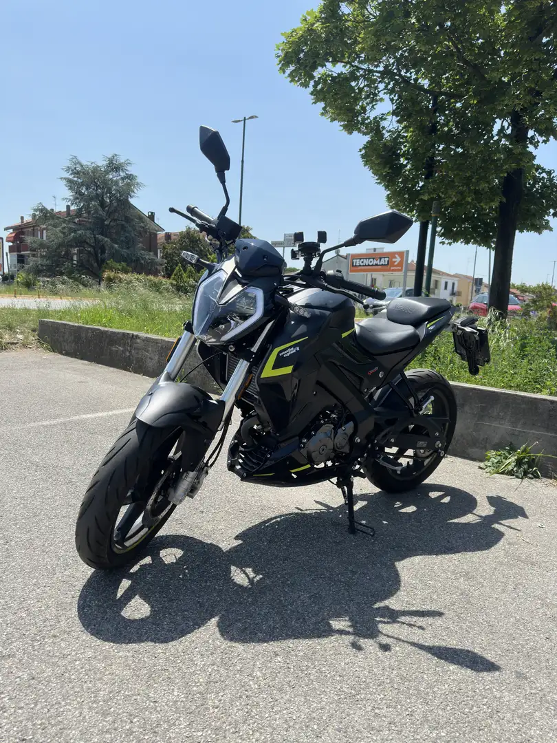 Keeway RKF 125 batman - 1