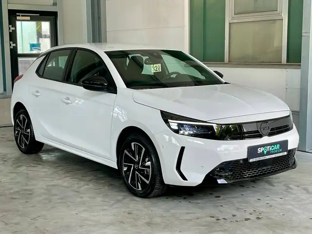 Opel Corsa view 2