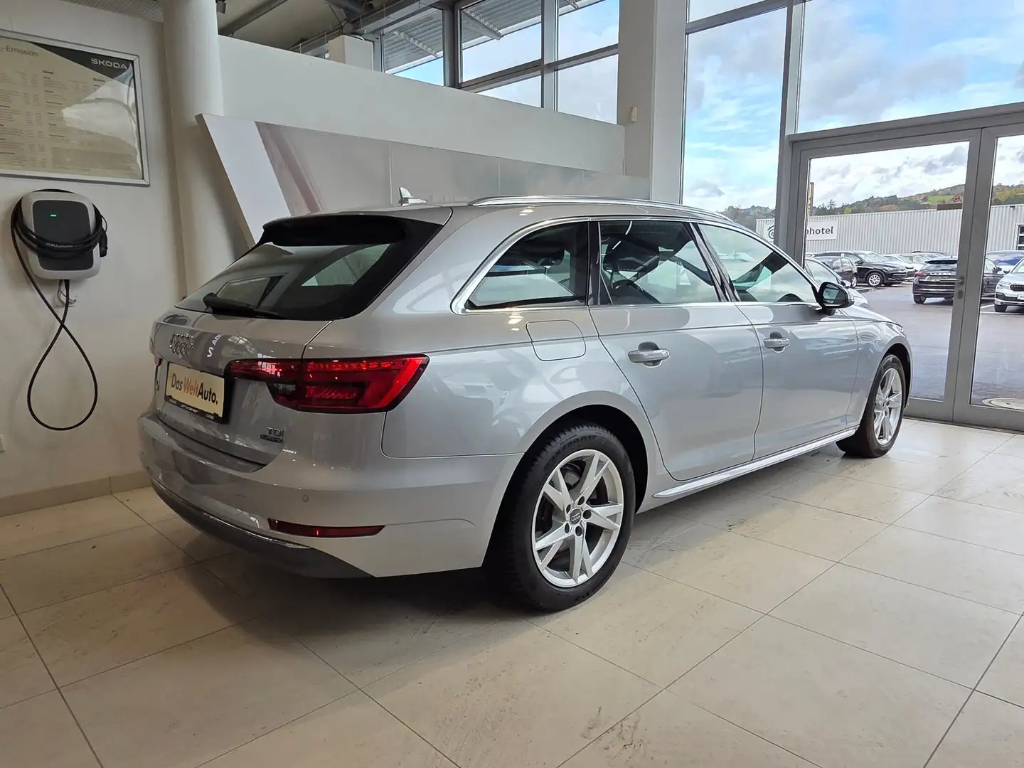 Audi A4 2.0 TDI quattro Sport Plateado - 2