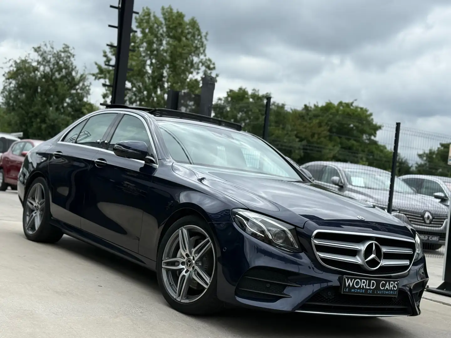 Mercedes-Benz E 220 d PACK AMG /TOIT PANO /BURMESTER /CAM360° /FULL Bleu - 2