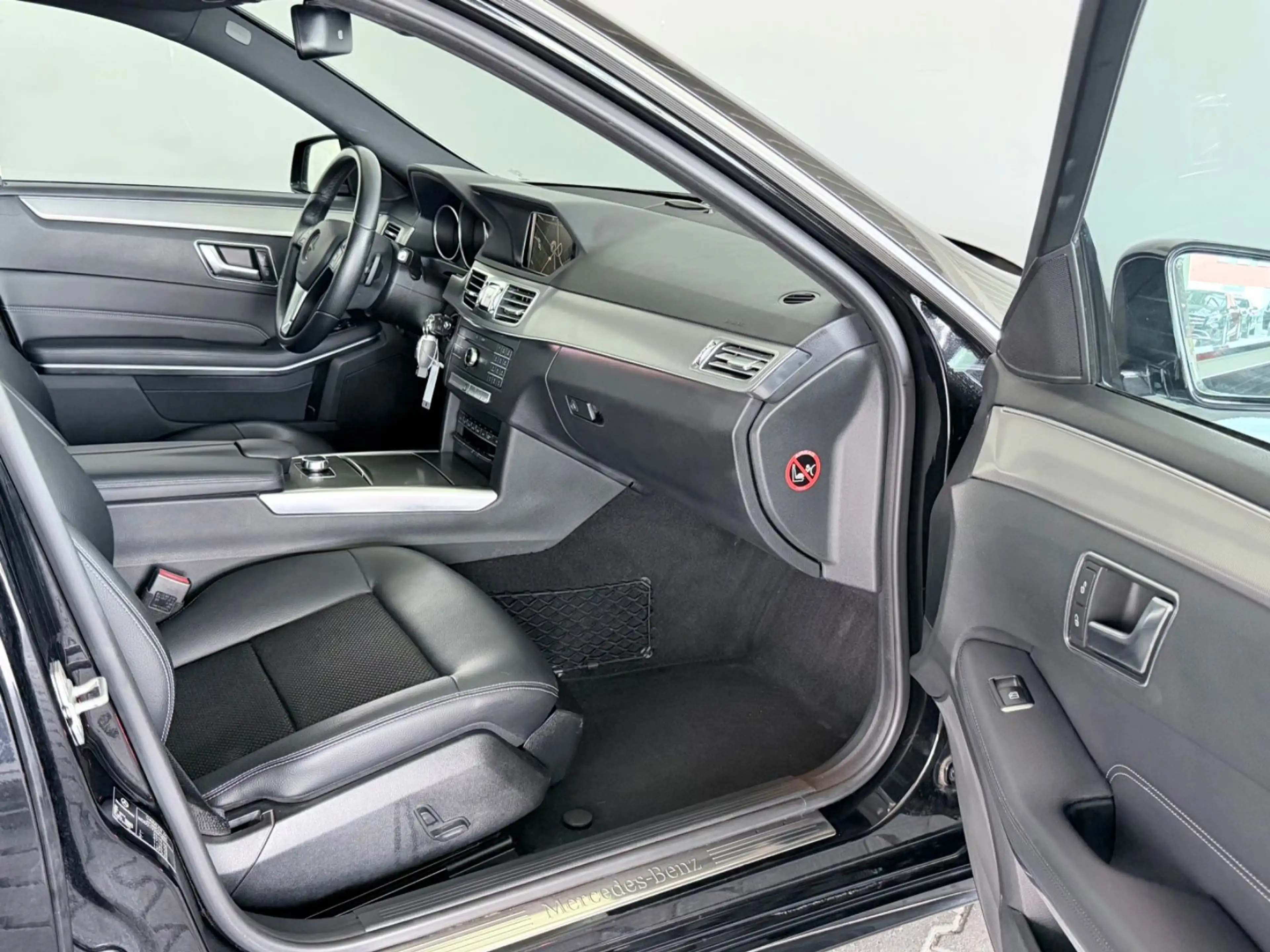 Mercedes-Benz E 250 E T-Modell E 250 BlueTec — photo 14