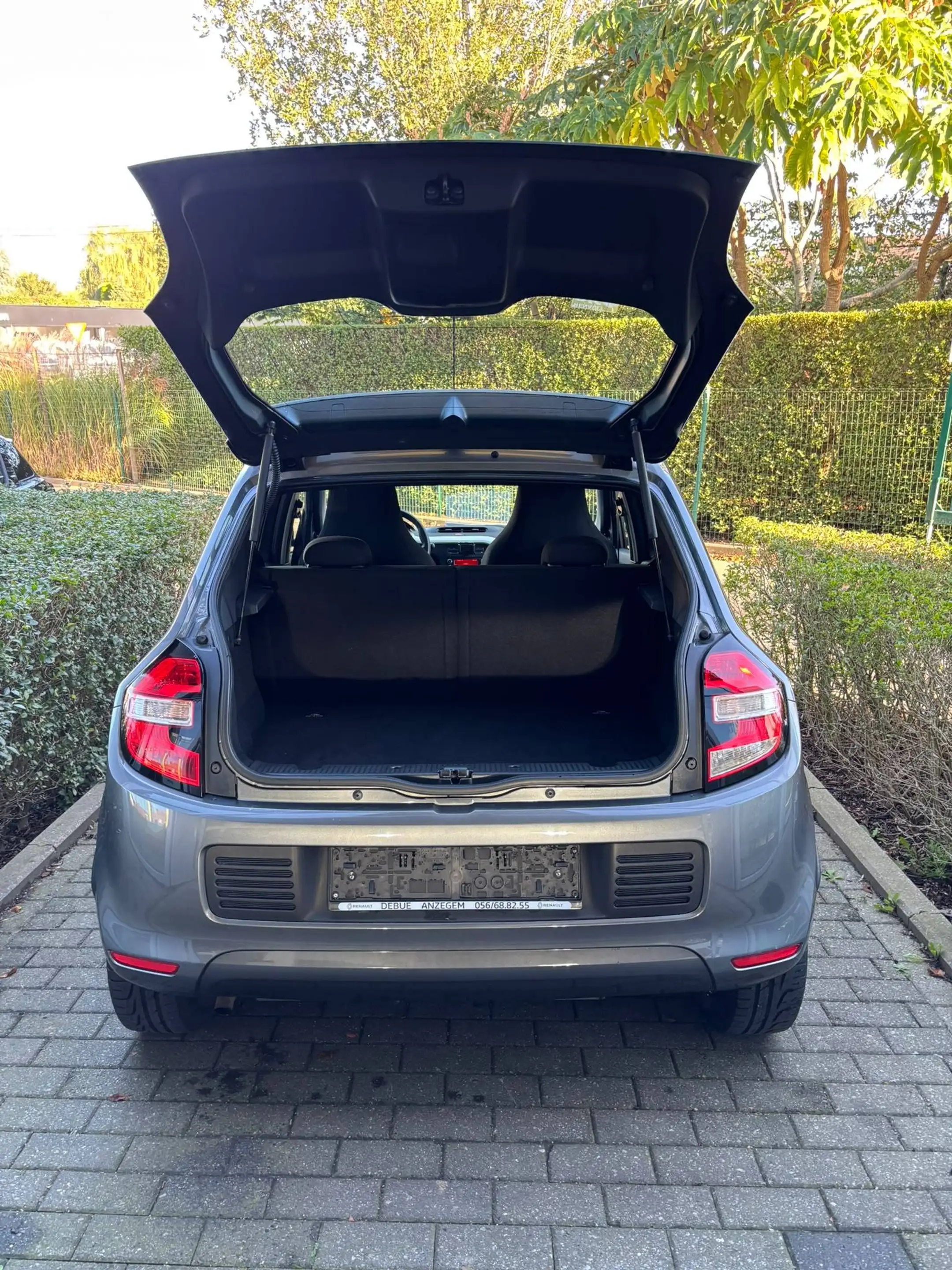 Renault Twingo Twingo 1.0i SCe Intens S — photo 6