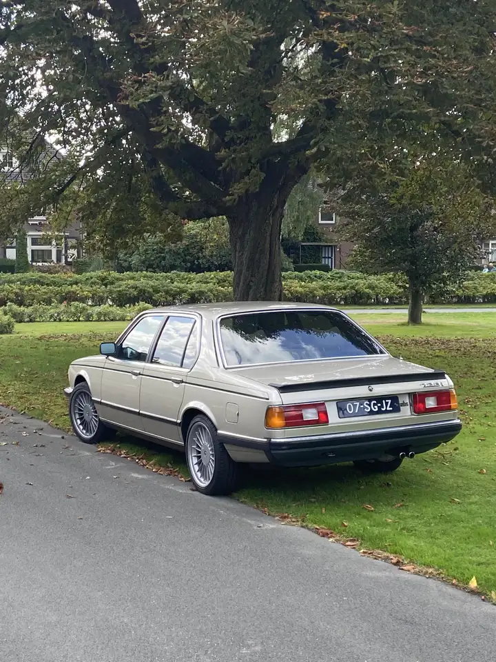BMW 728 i e23, foto 2