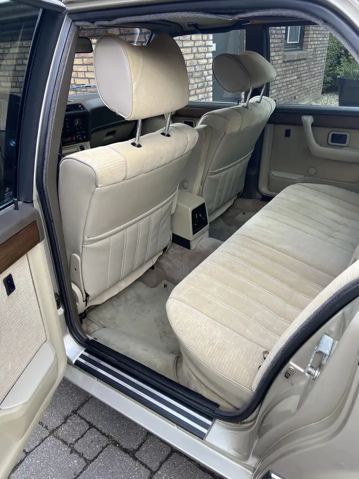 BMW 728 i e23, foto 6