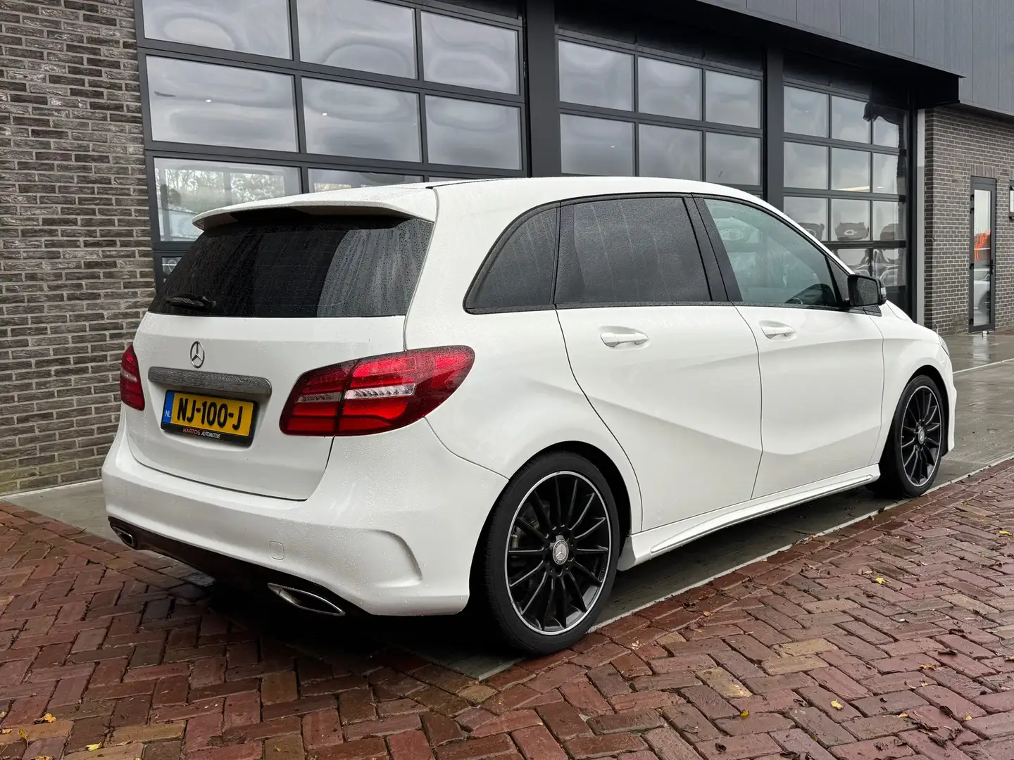 Mercedes-Benz B 160 Business | Airco | Navi | Carbon | 1/2 Leer | Weiß - 2