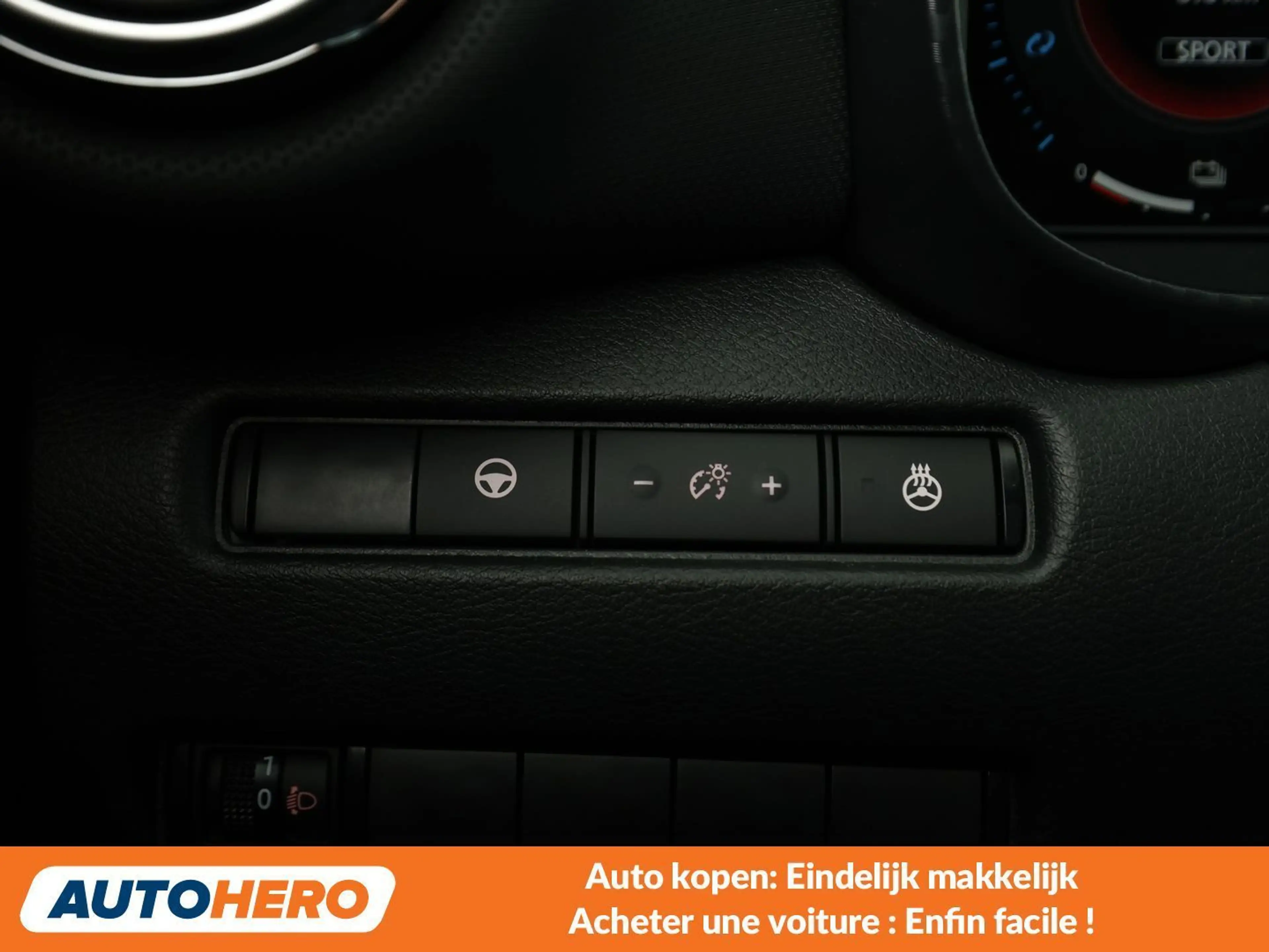 Nissan Juke 1.6 Hybrid N-Sport — photo 15