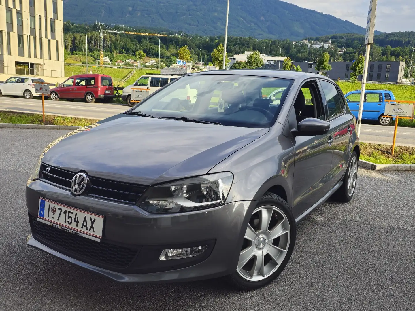 Volkswagen Polo 1.2 Rline Grau - 1