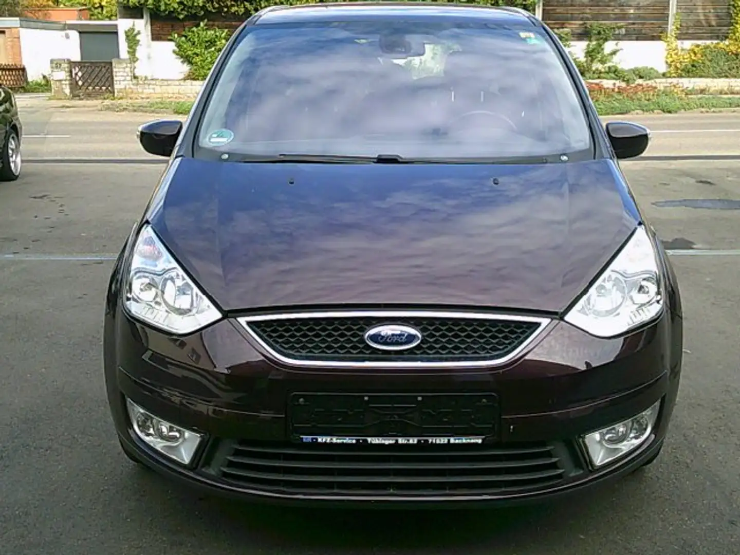 Ford Galaxy Ghia - 1