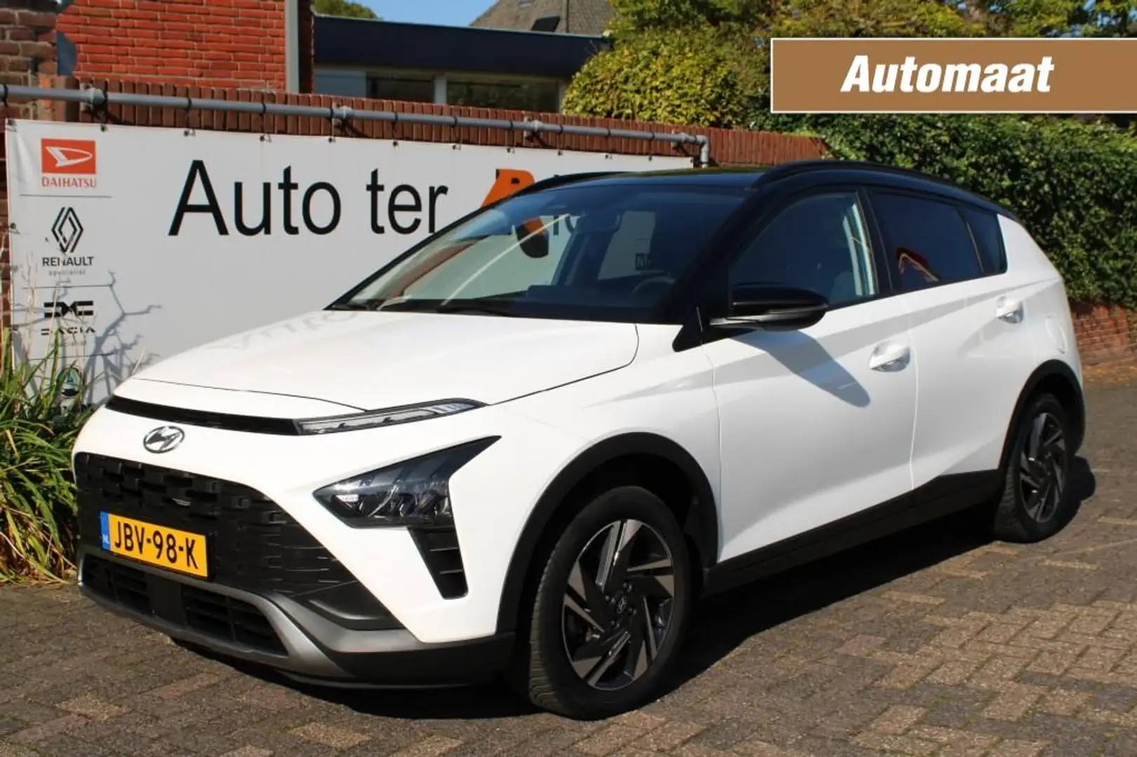 Hyundai BAYON 1.0 12V T-GDi Premium automaat met o.a. stoelverw. Weiß - 1