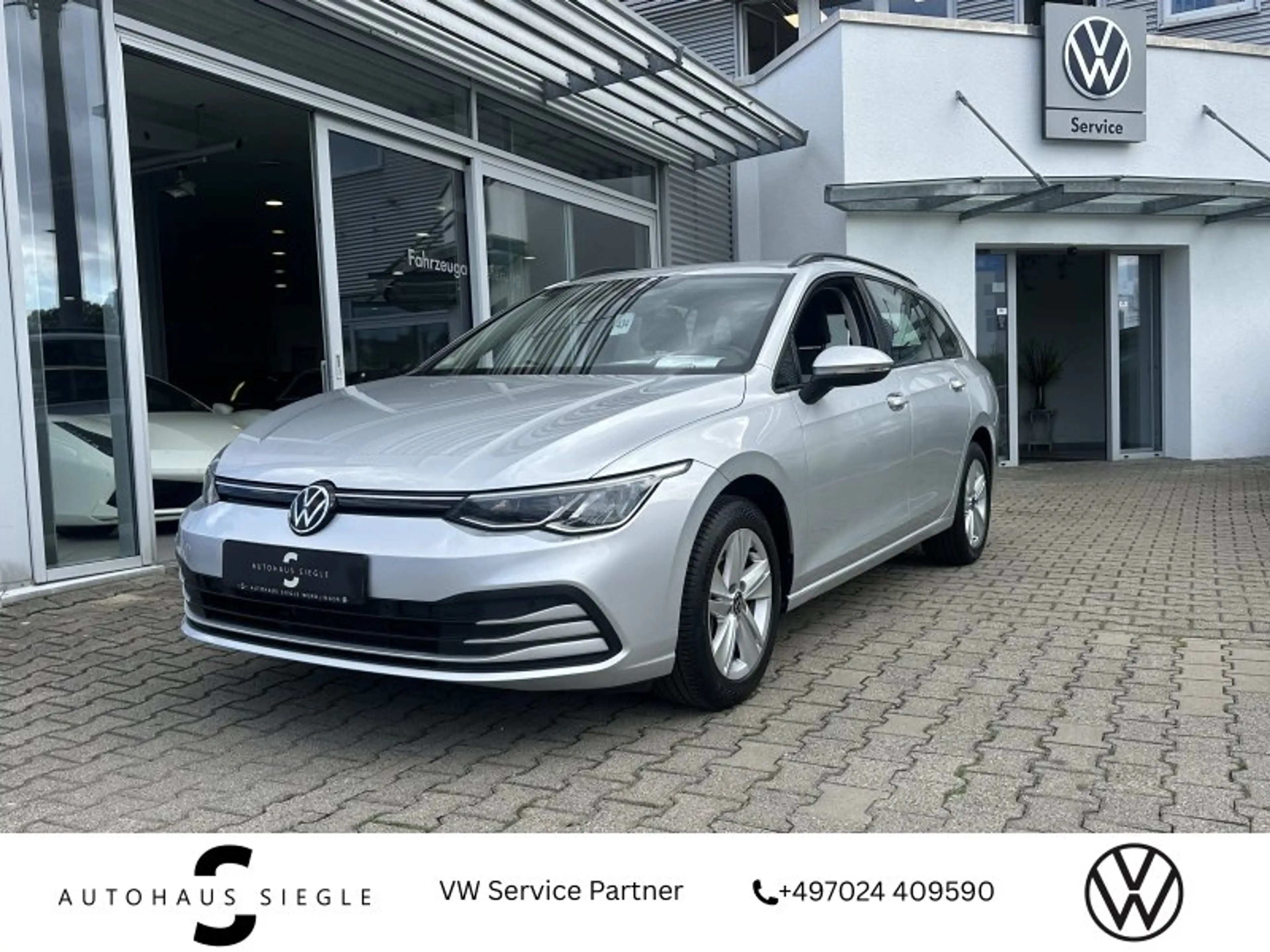 Volkswagen Golf VIII Variant 2.0 TDI Life Navi LED ACC Parktronic