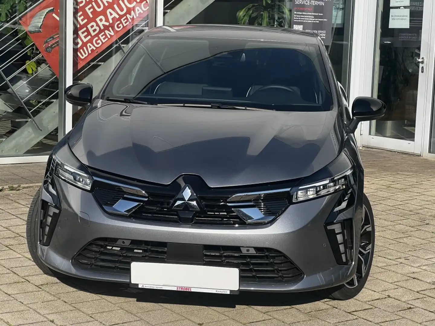 Mitsubishi Colt 1.6 Hybrid Intro Edition Grau - 2