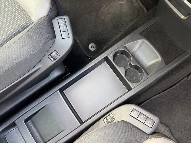 Citroen C4 Picasso view 21