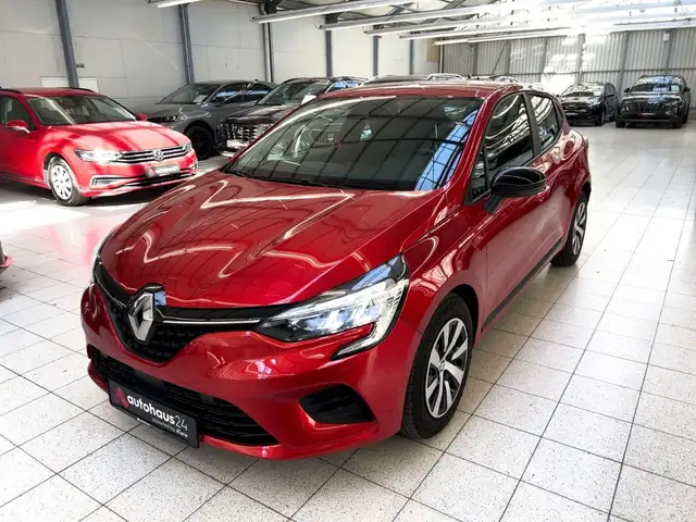 Renault Clio view 3