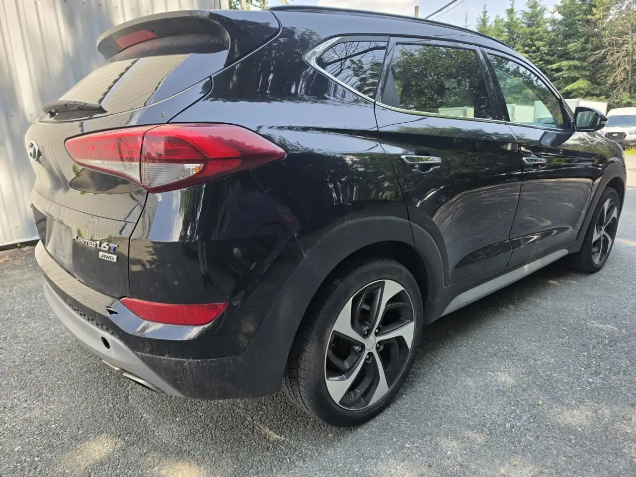 Hyundai TUCSON photo Hyundai TUCSON
