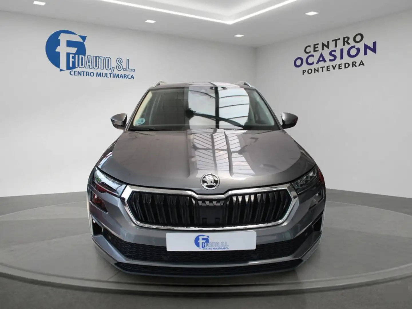 Skoda Karoq 2.0TDI AdBlue Ambition 4x4 DSG 110kW Gris - 2
