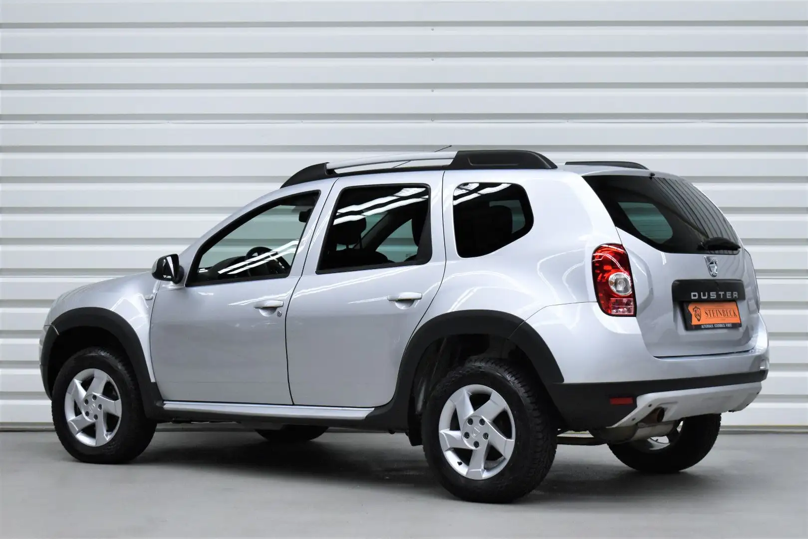 Dacia Duster I GPS 4x4+Navi+Klima+Leder+61.300KM+AHK Gri - 2