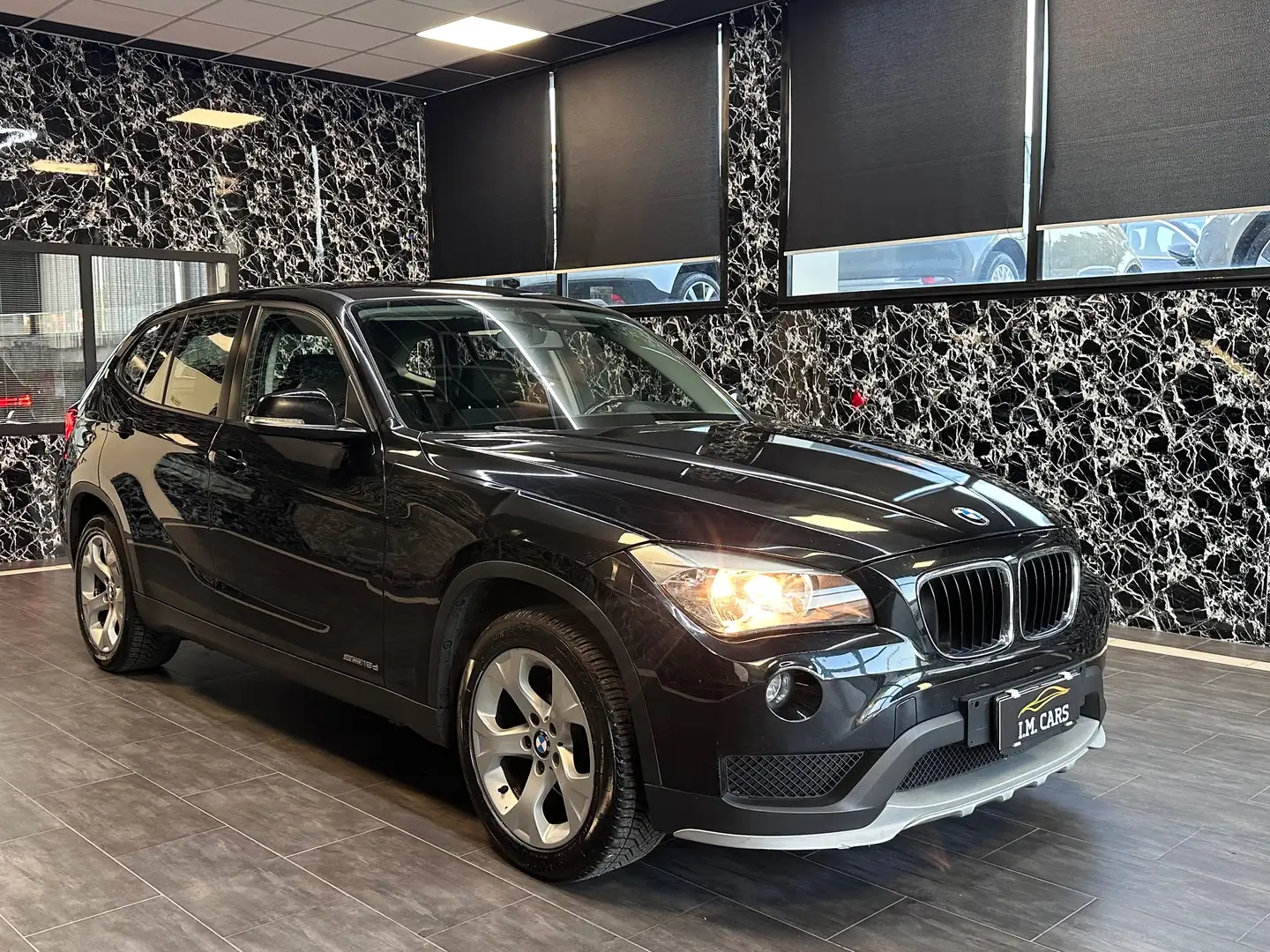 BMW X1 sdrive18d my12 Nero - 1