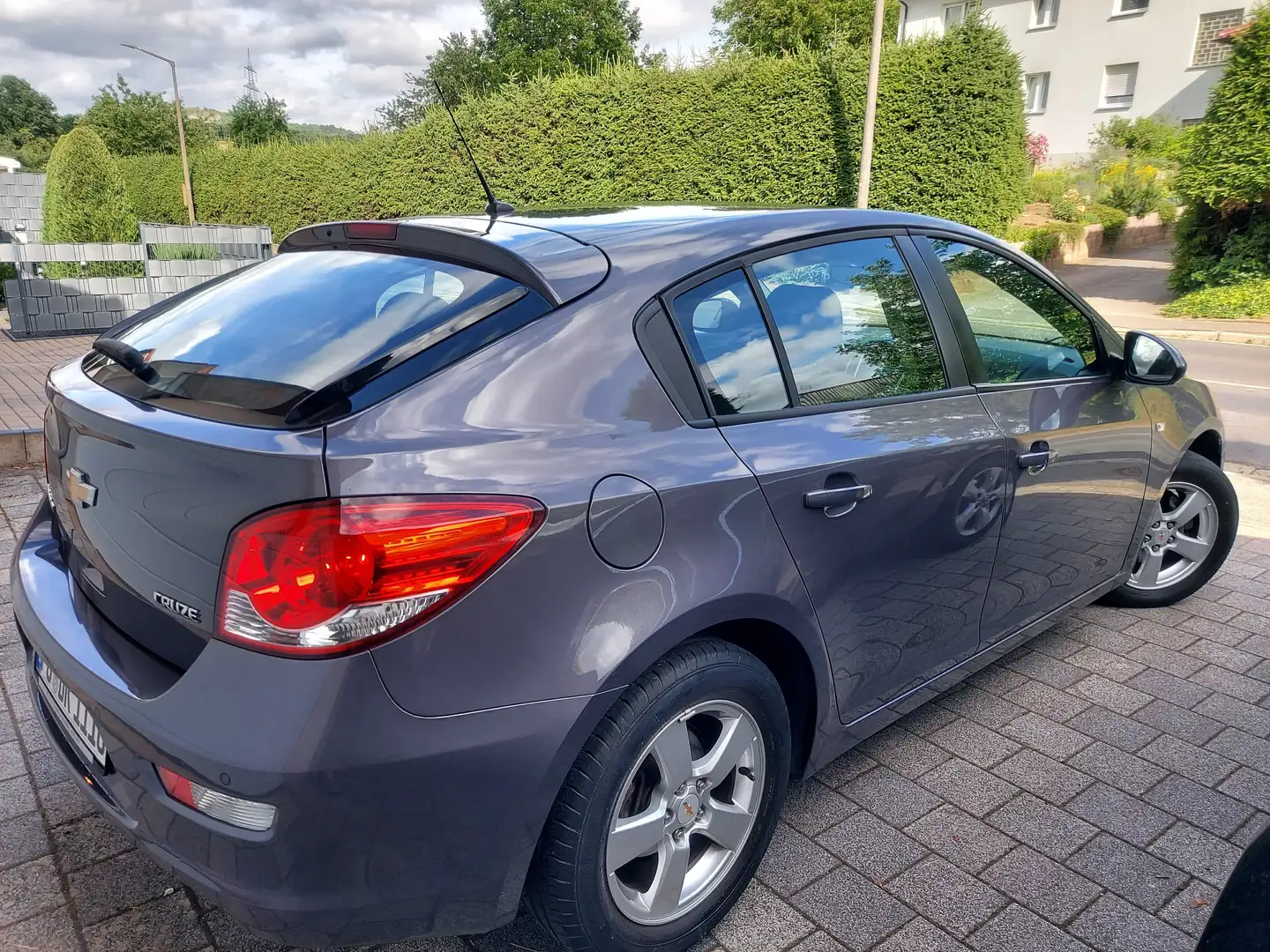 Chevrolet Cruze Cruze 1.6 Сірий - 2