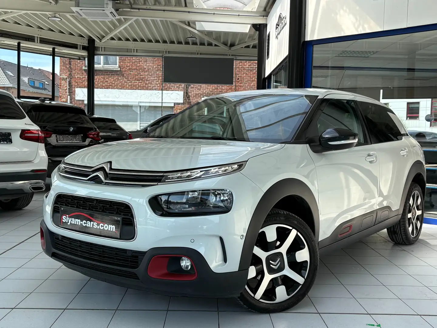 Citroen C4 Cactus 1.2i *AUTO * GPS * CAMERA * PDC * JANTES * Wit - 1