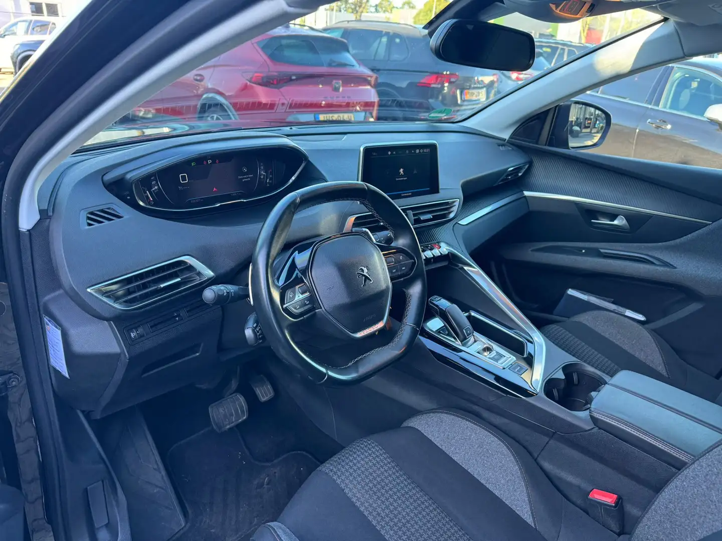 Peugeot 3008 1.2 PureTech Blue Lease Executive virtual cockpit, Negro - 2